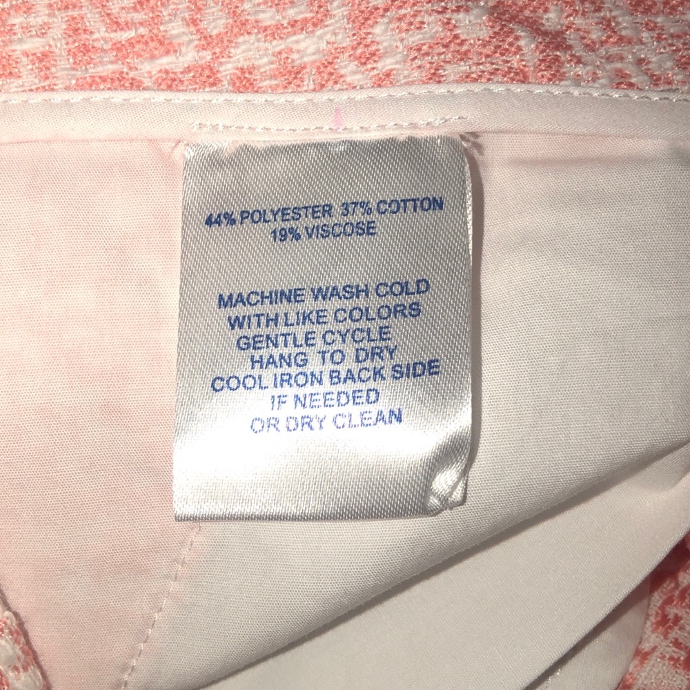 Southern Tide Coral Pink Women’s Shorts - Picture 6 of 7